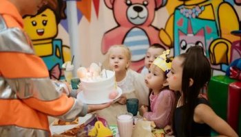 Звуки детского праздника