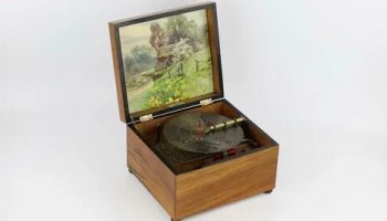 Звуки музыкальной шкатулки