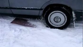 Звуки пробуксовки машины