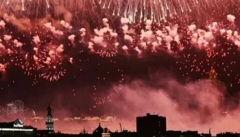 Звуки победы, салюта