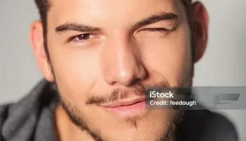 Звуки подмигивания