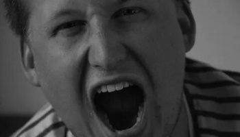 Звуки криков