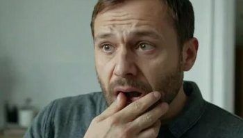 Звуки кряхтения