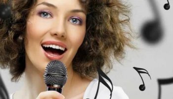 Звуки женских голосов